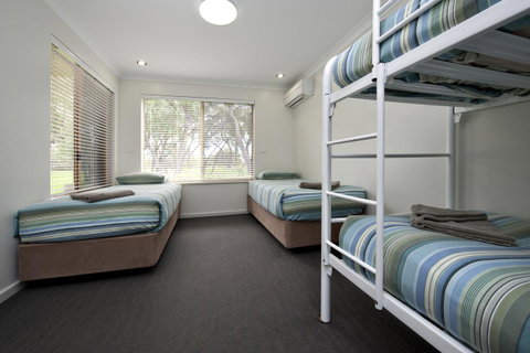 Mandalay Holiday Resort And Tourist Park - Accommodation Kalgoorlie 1