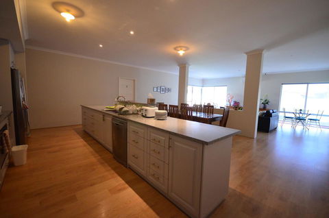 Ellard Bed & Breakfast - Accommodation Kalgoorlie 14