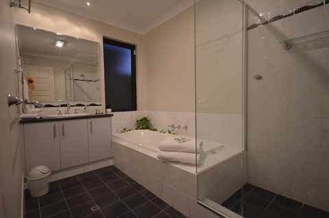 Ellard Bed & Breakfast - Accommodation Kalgoorlie 12