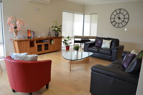 Ellard Bed & Breakfast - Accommodation Kalgoorlie 10