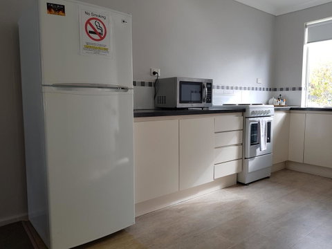 Arlington Apartments - Accommodation Kalgoorlie 1