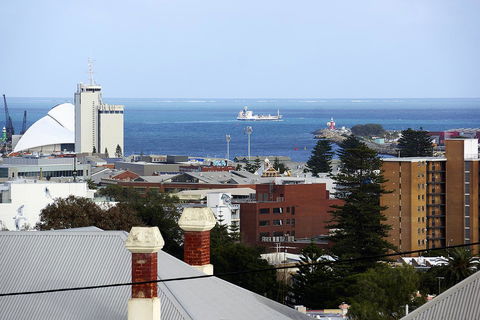 Studio 302 With Ocean Views - Accommodation Kalgoorlie 23