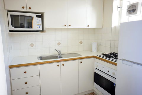 Studio 302 With Ocean Views - Accommodation Kalgoorlie 17