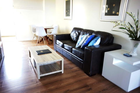 Studio 302 With Ocean Views - Accommodation Kalgoorlie 3