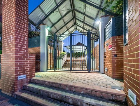 Subiaco Emporium Apartment - Accommodation Kalgoorlie 6