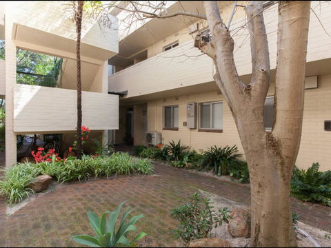 Rosalie In Shenton Park - Accommodation Kalgoorlie 17