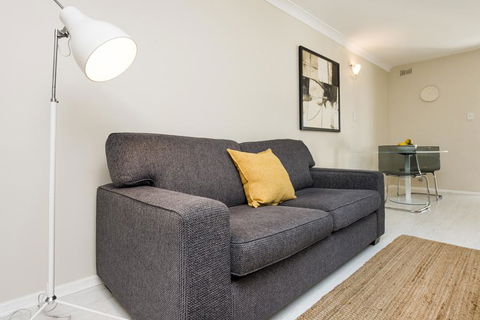 Townshend Rd - Accommodation Kalgoorlie 40