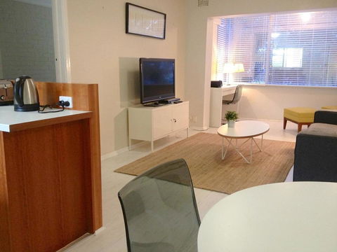 Townshend Rd - Accommodation Kalgoorlie 16