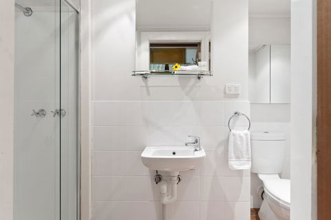 Annie's Victorian Terrace Accommodation Fremantle - Accommodation Kalgoorlie 15