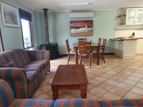 Eagle Bay Discovery - Accommodation Kalgoorlie 6