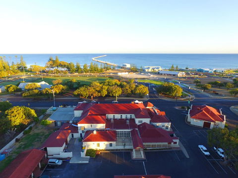 Esplanade Hotel Busselton - Accommodation Kalgoorlie 0