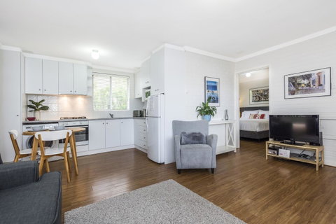 Hensman 10 - Accommodation Kalgoorlie 8