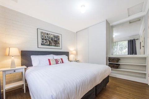 Hensman 10 - Accommodation Kalgoorlie 14