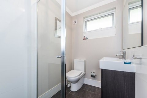 Hensman 10 - Accommodation Kalgoorlie 16