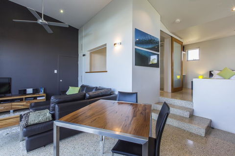 Aquatic Visions - Accommodation Kalgoorlie 11