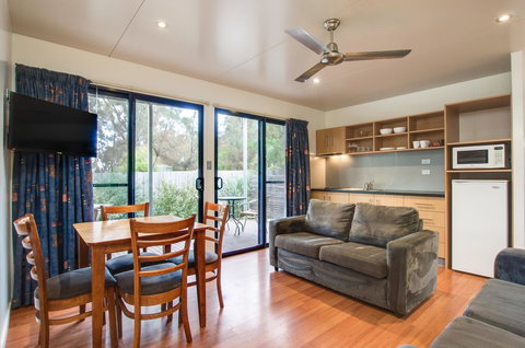 Swansea Beach Chalets - Accommodation Kalgoorlie 12