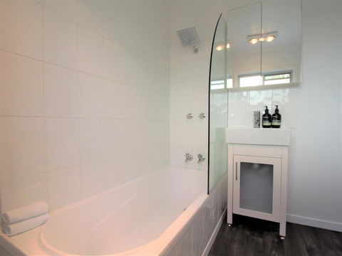 Horlock House - Accommodation Kalgoorlie 6