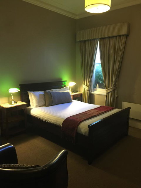 Clydesdale Manor - Accommodation Kalgoorlie 9