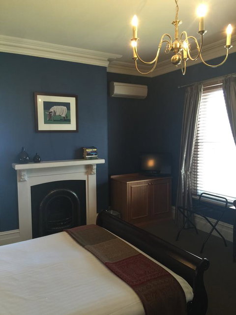 Clydesdale Manor - Accommodation Kalgoorlie 16