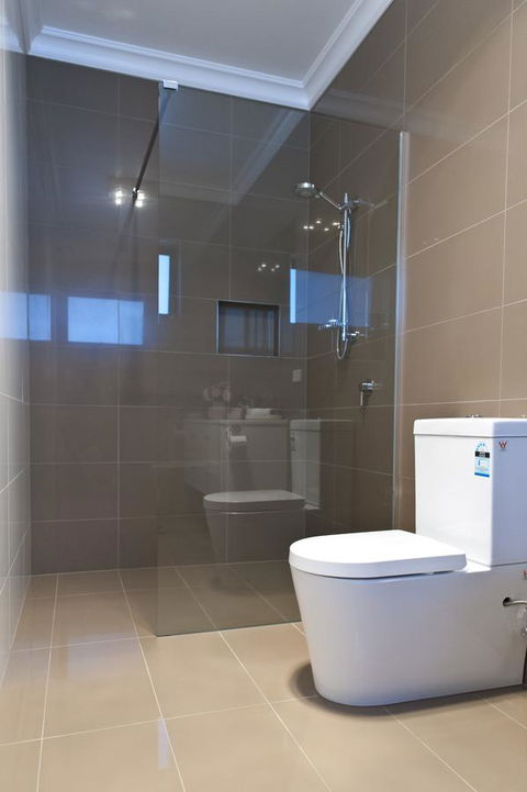 Sandy Bay Waterfront Home - Accommodation Kalgoorlie 8