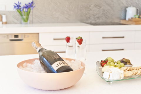 Sandy Bay Waterfront Home - Accommodation Kalgoorlie 36