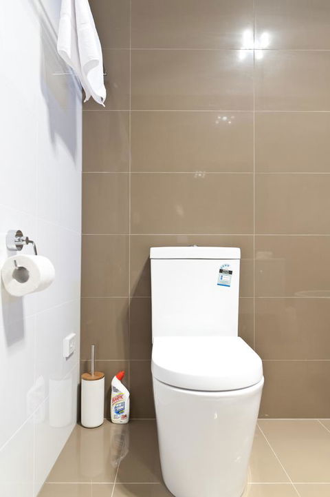 Sandy Bay Waterfront Home - Accommodation Kalgoorlie 3