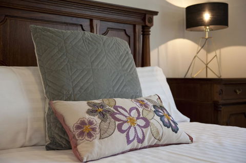 Sandy Bay Waterfront Home - Accommodation Kalgoorlie 9