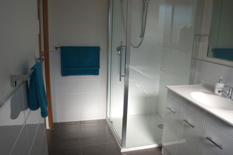 Modern 2 Bedroom Appartment - Accommodation Kalgoorlie 10