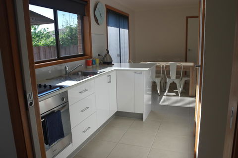 Modern 2 Bedroom Appartment - Accommodation Kalgoorlie 3