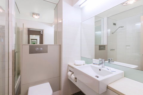 Best Western Plus Launceston - Accommodation Kalgoorlie 4