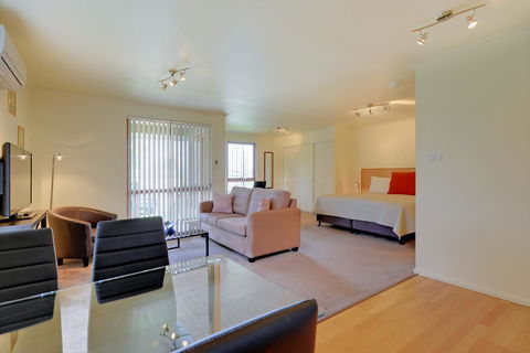 Aloft Boutique Accommodation - Accommodation Kalgoorlie 1