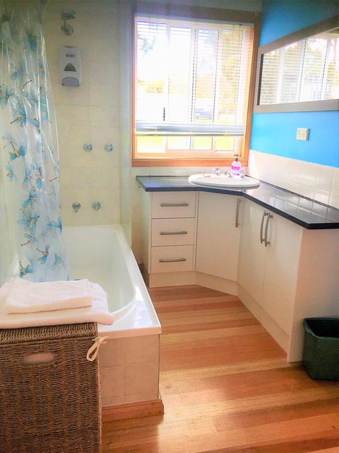 A Slice Of Paradise - Accommodation Kalgoorlie 11