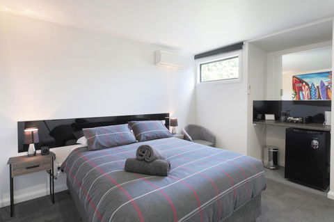 Georges Bay Apartments - Accommodation Kalgoorlie 24