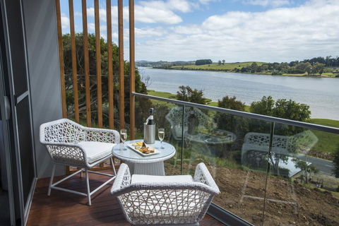 Rosevears Riverview Hotel - Accommodation Kalgoorlie 0