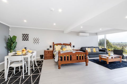 Views Forever - Devonport - Accommodation Kalgoorlie 3