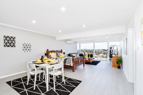 Views Forever - Devonport - Accommodation Kalgoorlie 4