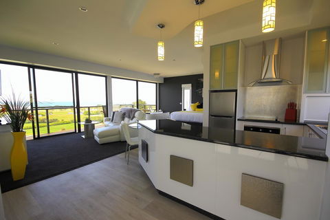 Horizon Deluxe Apartments - Accommodation Kalgoorlie 3