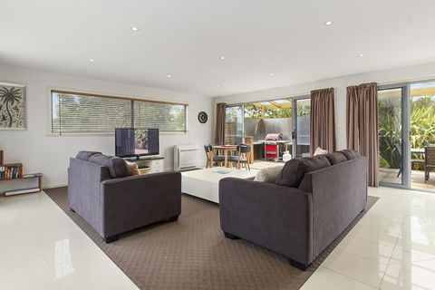 170 Hazards View Drive - Unit 2 - Accommodation Kalgoorlie 3