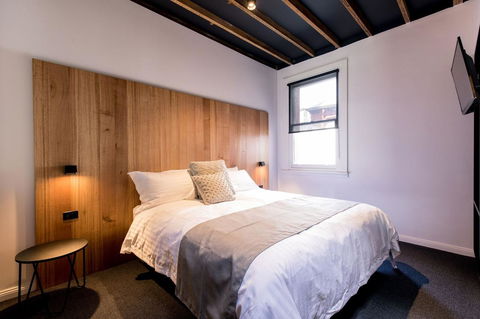 105 Mac Unique Apartments - Accommodation Kalgoorlie 6