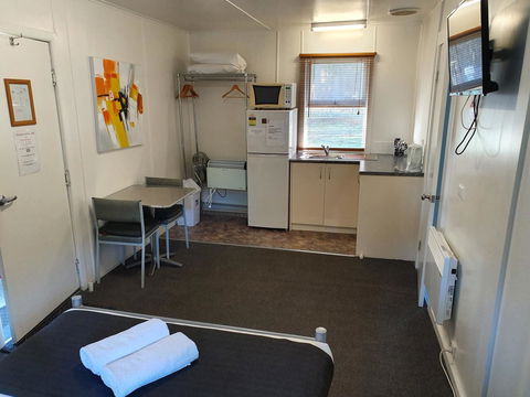 Seven Mile Beach Cabin And Caravan Park - Accommodation Kalgoorlie 21