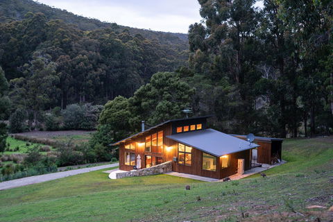 Adventure Bay Retreat Bruny Island - Accommodation Kalgoorlie 2
