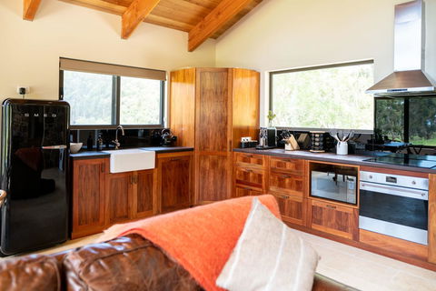 Adventure Bay Retreat Bruny Island - Accommodation Kalgoorlie 21