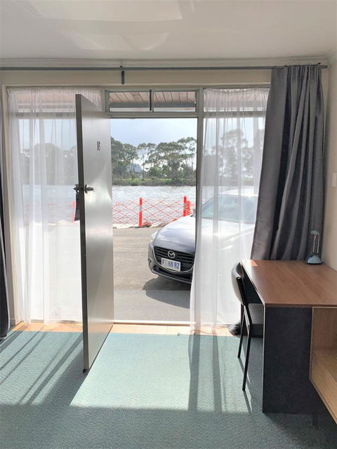 The Waterfront Wynyard - Accommodation Kalgoorlie 41