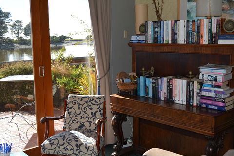 The Waterfront Wynyard - Accommodation Kalgoorlie 9