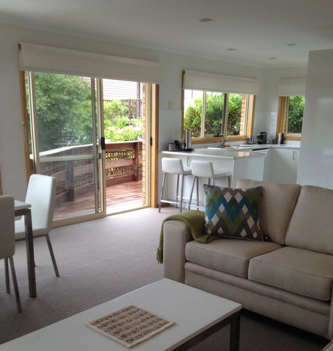 Reflections On The Bay - Accommodation Kalgoorlie 5