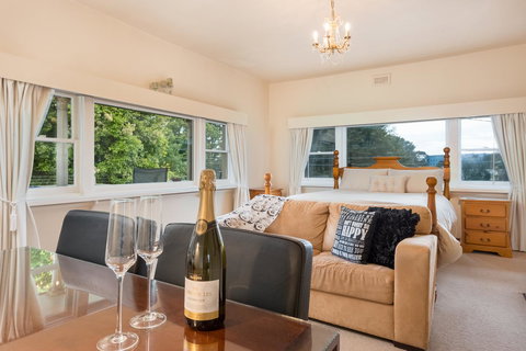 Jones On Wilson Boutique B&B - Accommodation Kalgoorlie 8