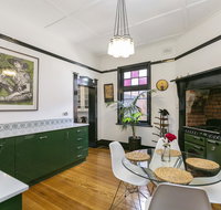 Insomnia on Elizabeth - Accommodation Kalgoorlie
