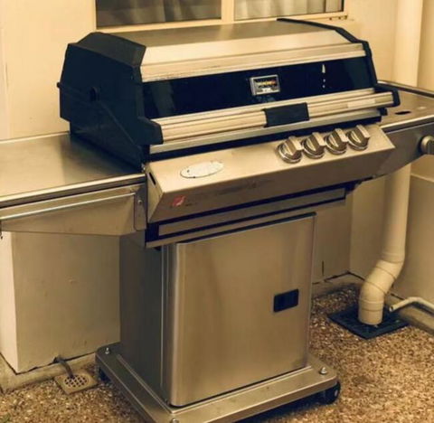 Nice Home In The Regatta Waters Estate Close To Theme Parks - Accommodation Kalgoorlie 1