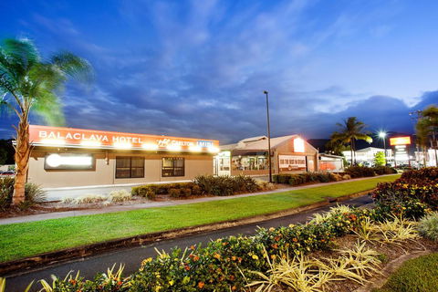 Nightcap At Balaclava Hotel - Accommodation Kalgoorlie 2