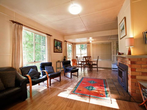 Noonameena Cottage - Accommodation Kalgoorlie 2